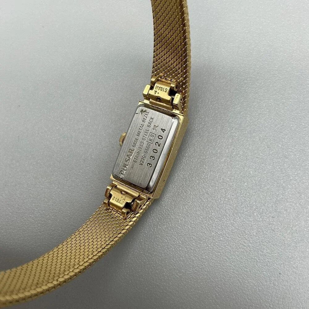 Vintage Pulsar Womens Watch 12mm Gold Tone Bracelet V220-5560 New Battery 6.75